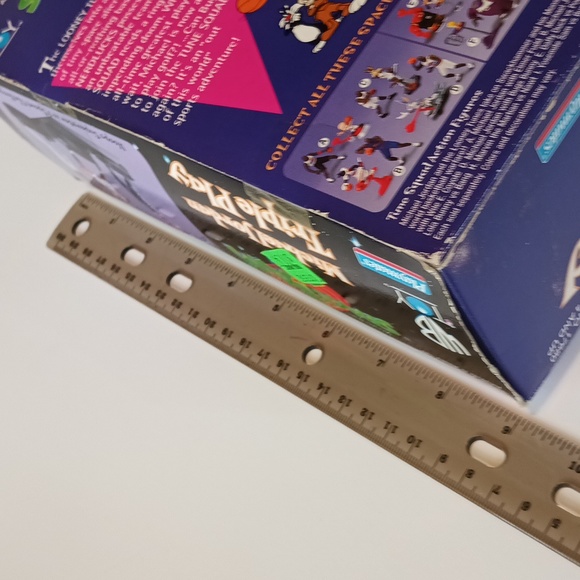 Vintage 1996 Michael Jordan collectible space Jam triple play toy set. - Picture 6 of 7